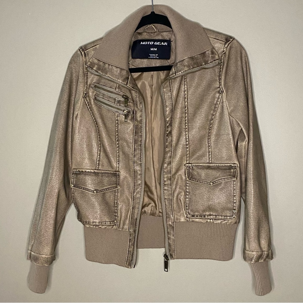 Leather Jacket: Medium: Beige / Light Brown: Great Condition